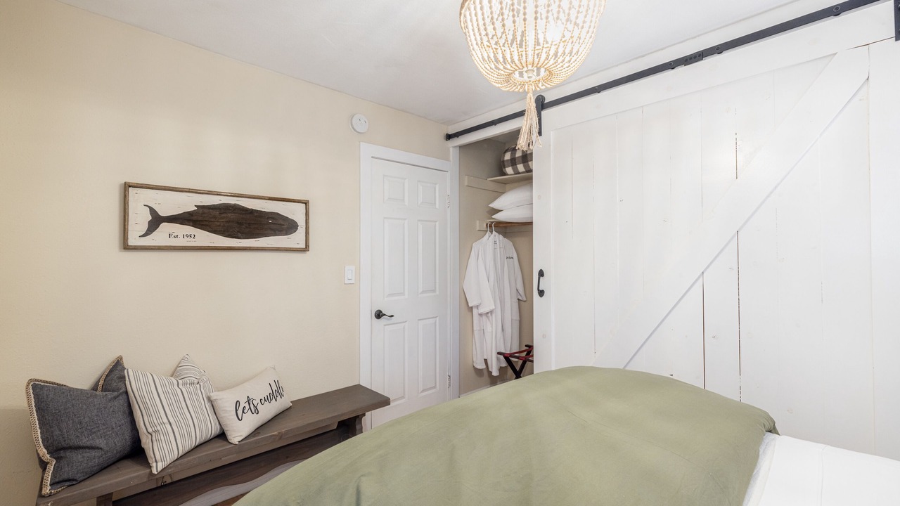 Photo of Bedroom in Thousand Oaks