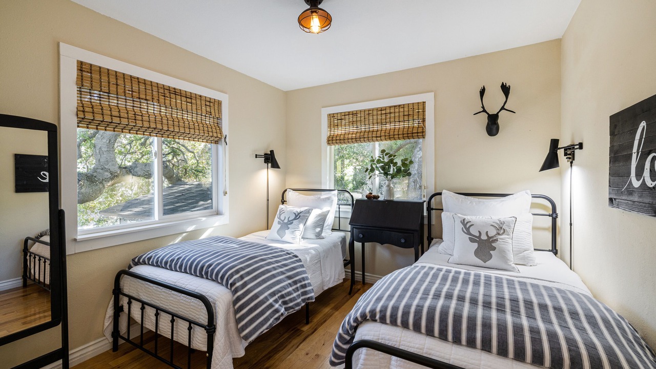 Photo of Bedroom in Thousand Oaks