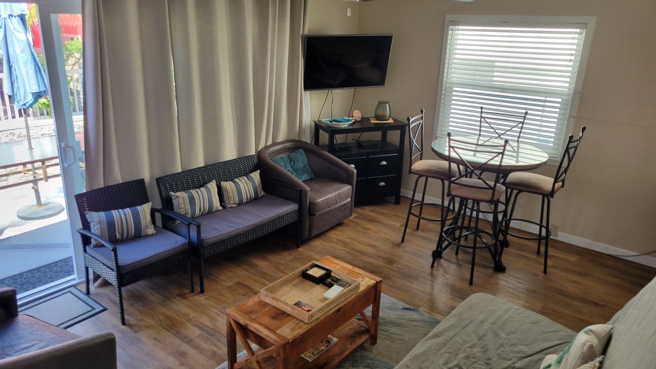 Photo of Livingroom in Mission Beach