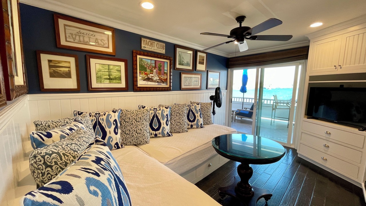 Photo of Livingroom in West Newport