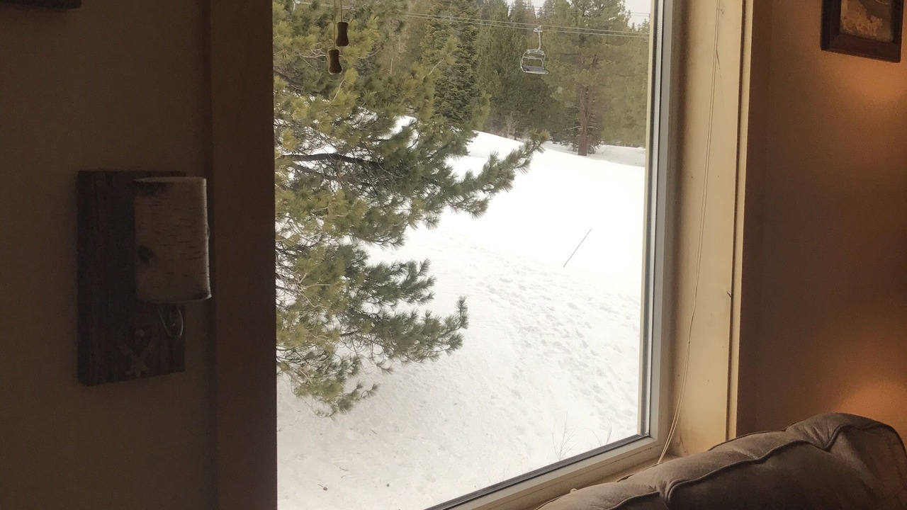 Photo of Bedroom in Mammoth Lakes