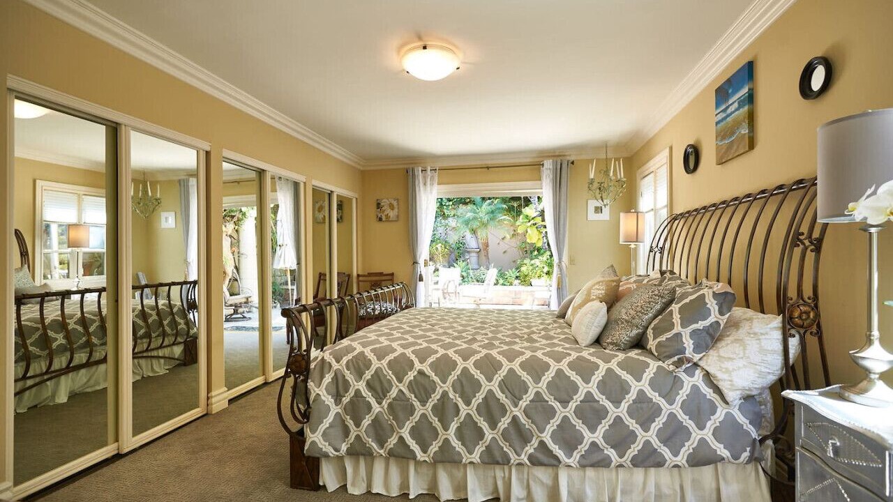 Photo of Bedroom in Laguna Beach