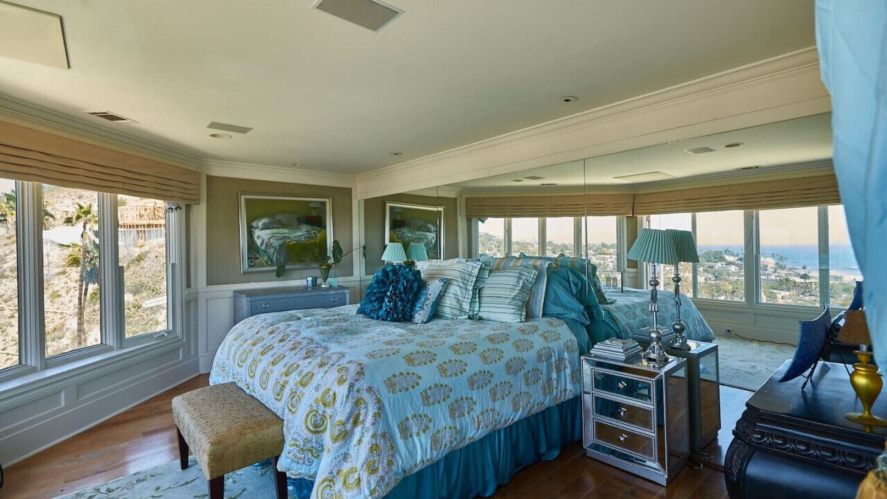 Photo of Bedroom in Laguna Beach