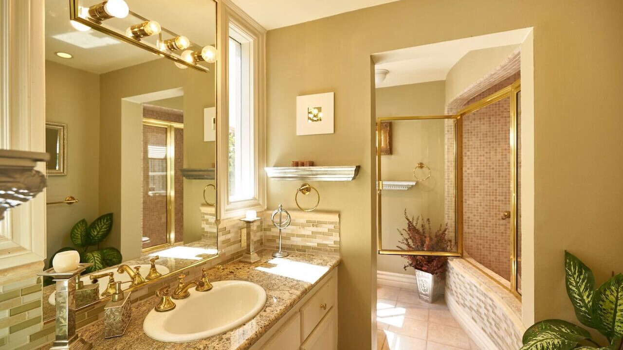 Photo of Bathroom in Laguna Beach