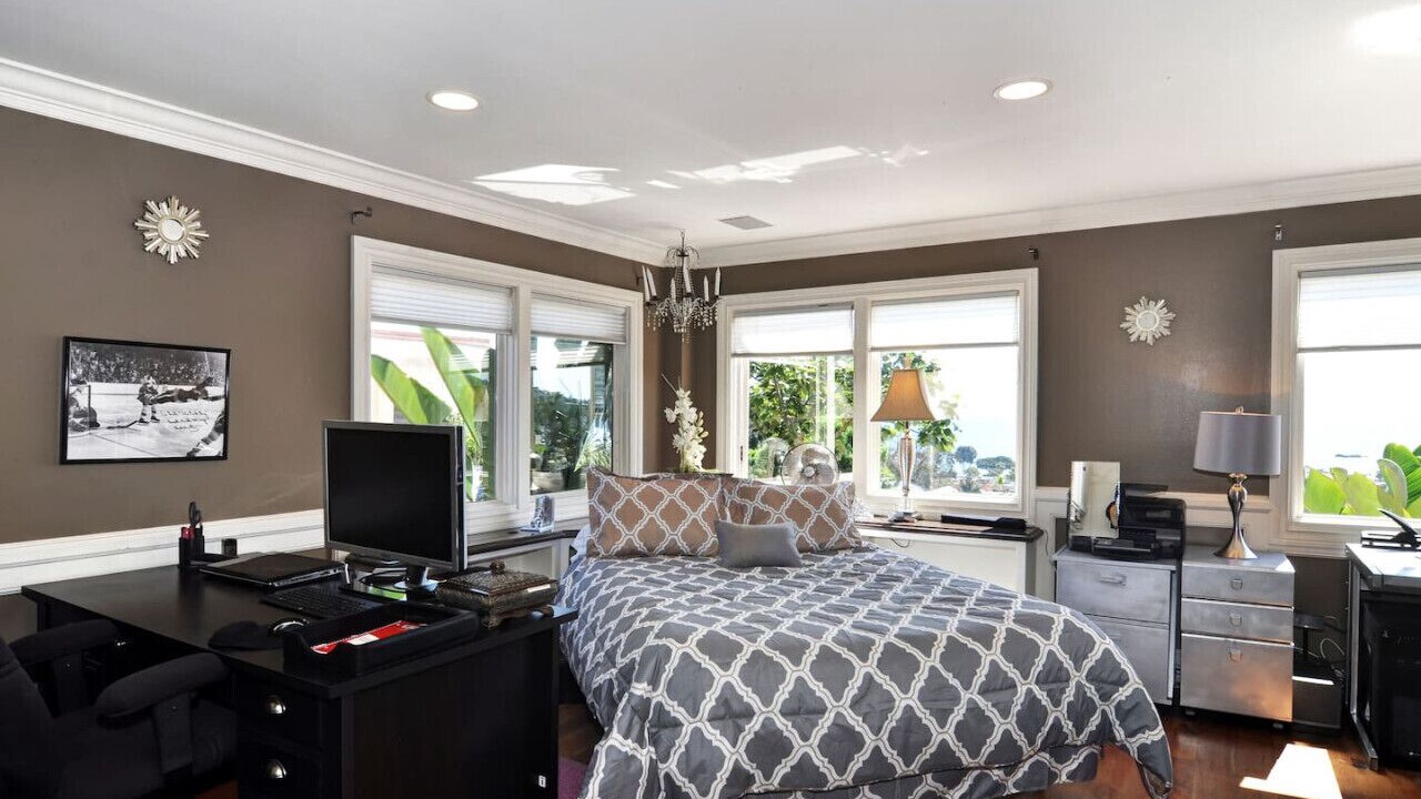 Photo of Bedroom in Laguna Beach