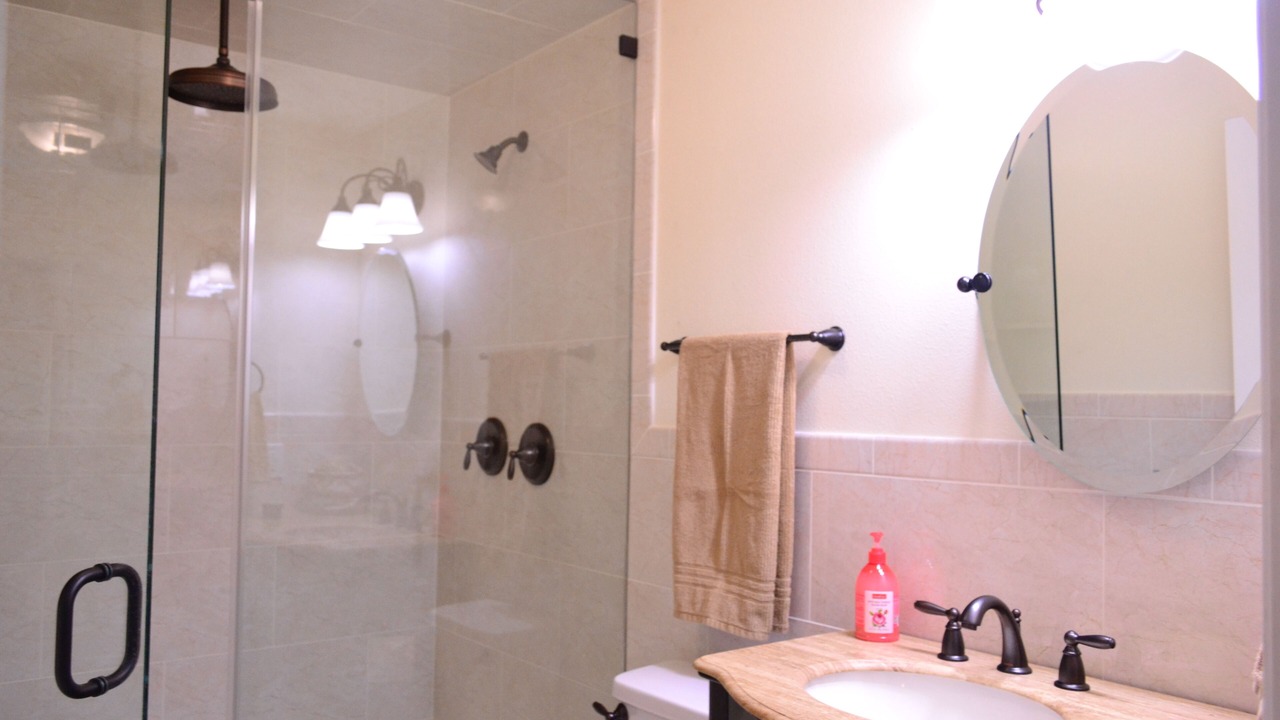 Photo of Bathroom in Wrightwood