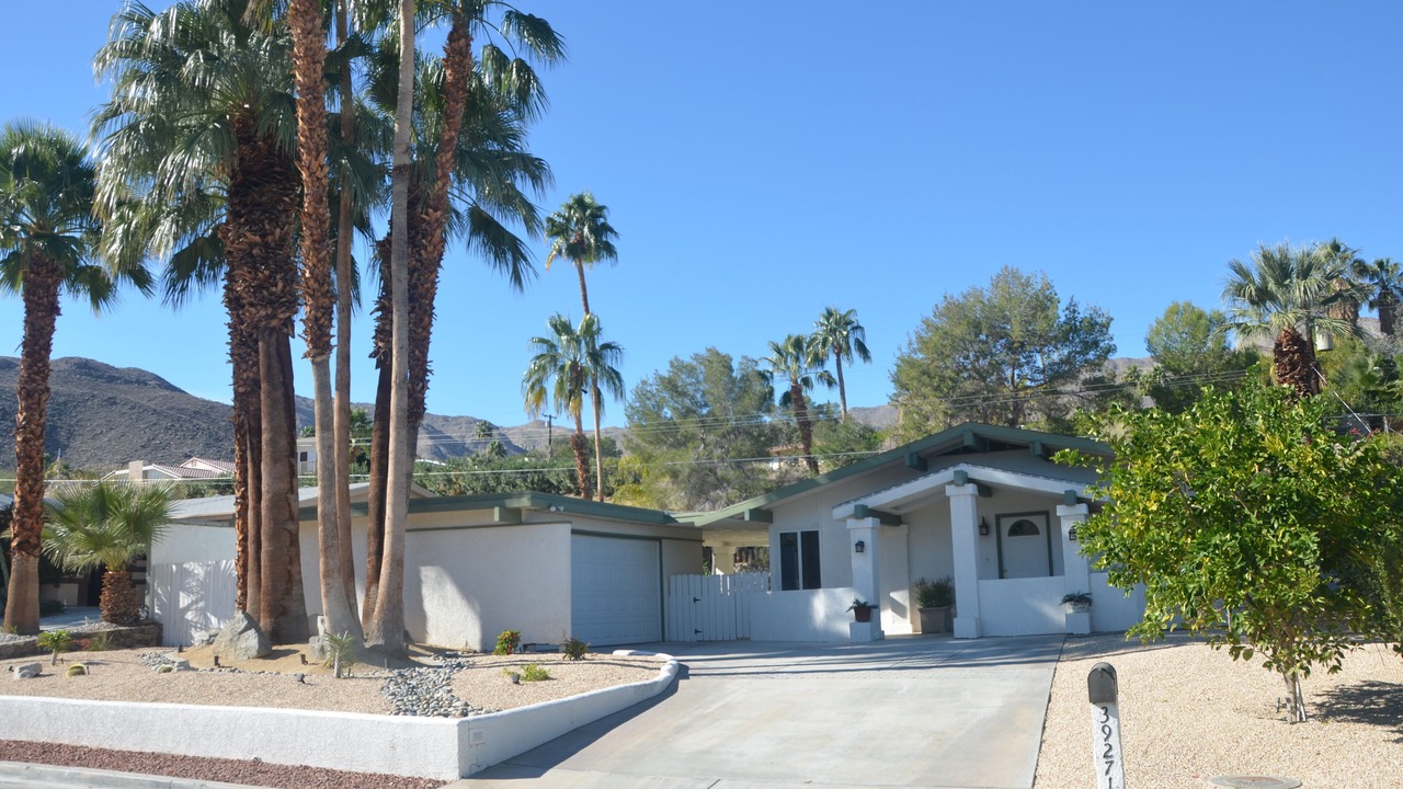 Photo of Outdoor in Cathedral City Cove