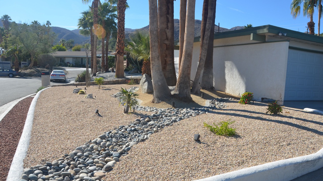 Photo of Others in Cathedral City Cove
