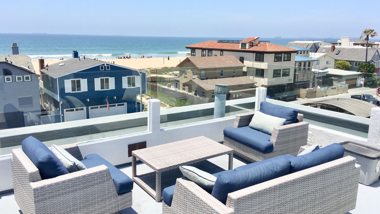 Photo of Patio Balcony in Sunset Beach