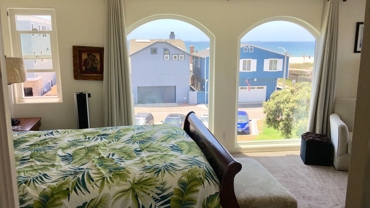 Photo of Bedroom in Sunset Beach