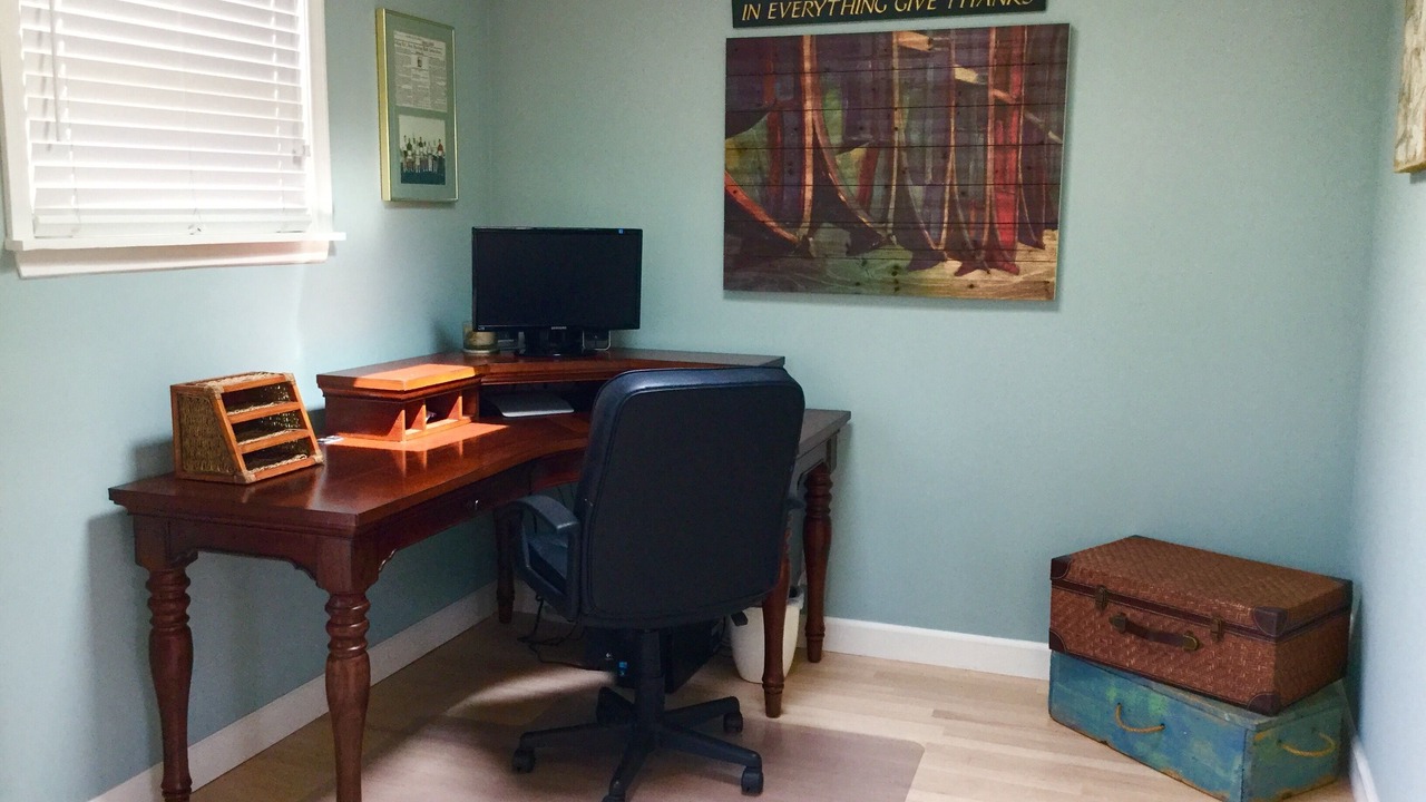 Photo of Bedroom in Pierpont Bay