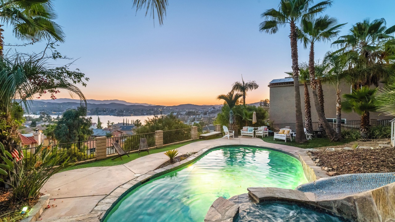 Photo of Outdoor in Canyon Lake