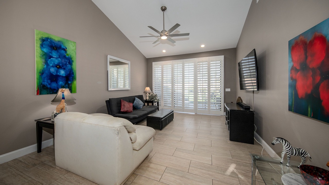 Photo of Livingroom in Palm Desert