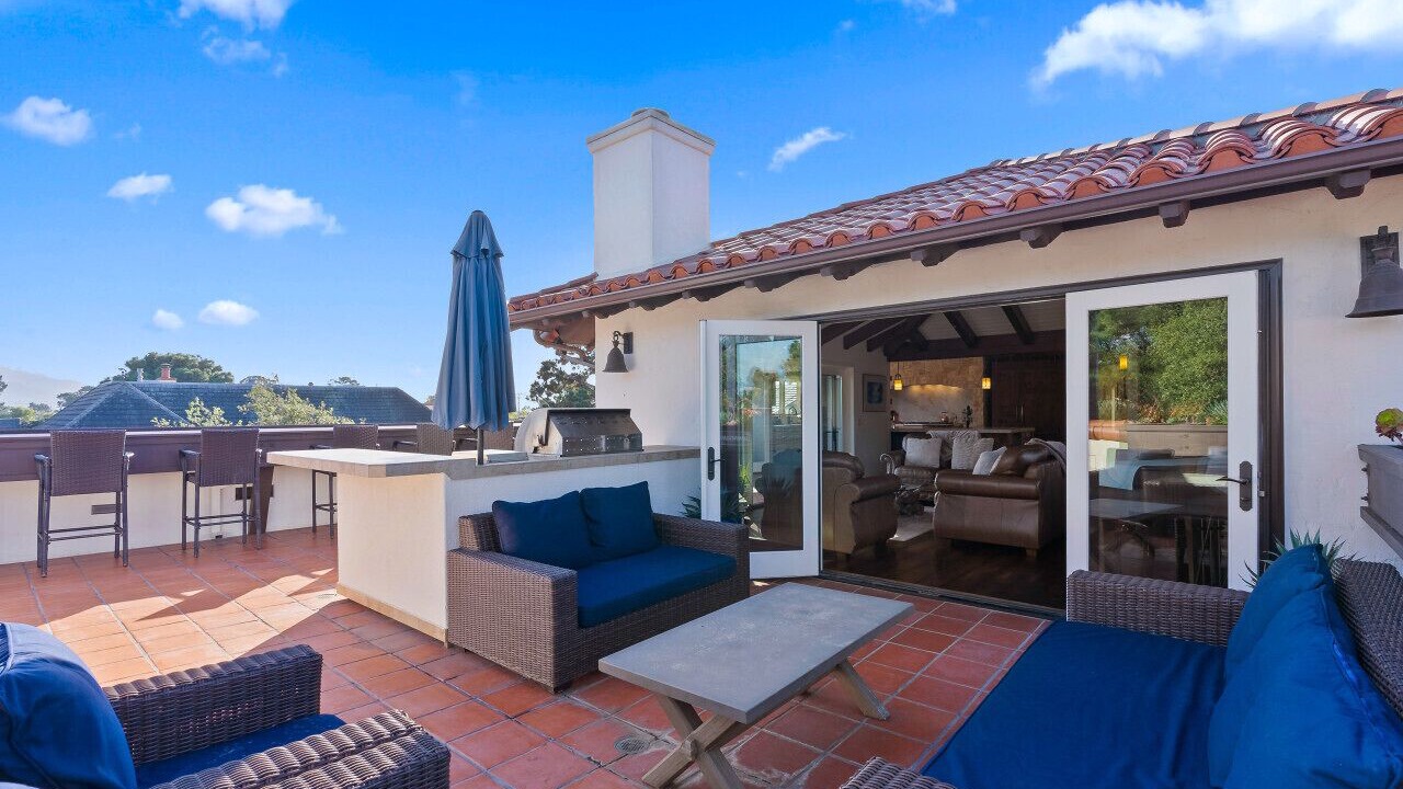 Photo of Patio Balcony in Golden Rectangle