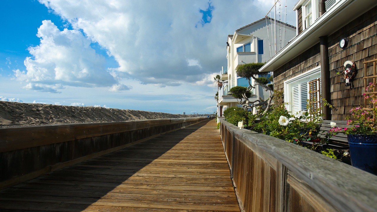 Photo of Others in Peninsula