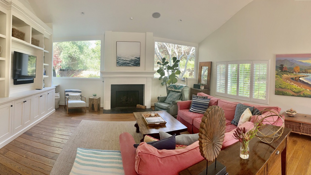 Photo of Livingroom in Hedgerow
