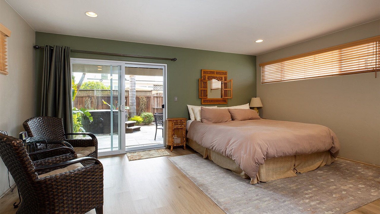 Photo of Bedroom in Opal Cliffs