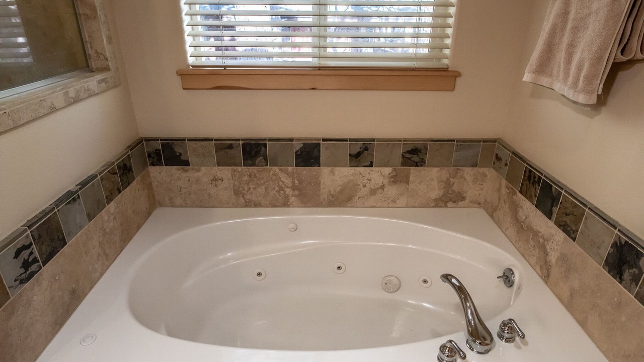 Photo of Bathroom in Montgomery Estates