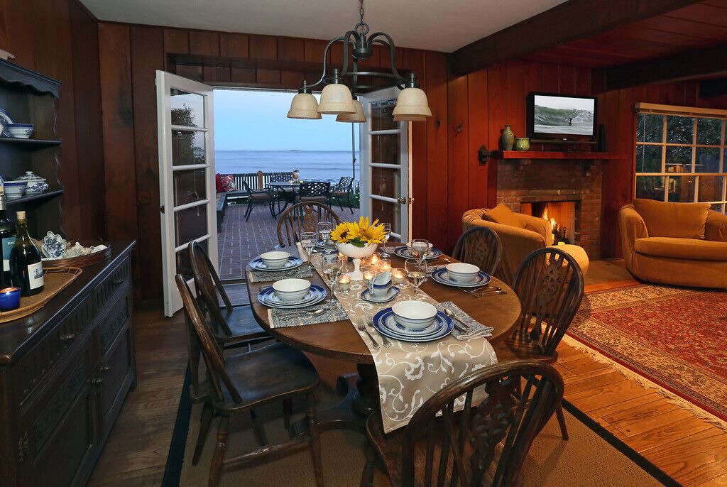 Photo of Bedroom in Carpinteria