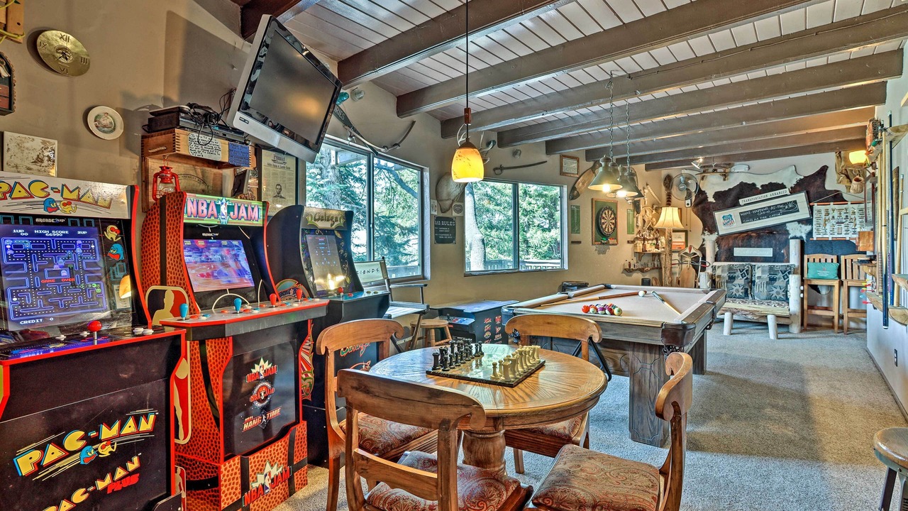 Photo of Outdoor in Lake Arrowhead
