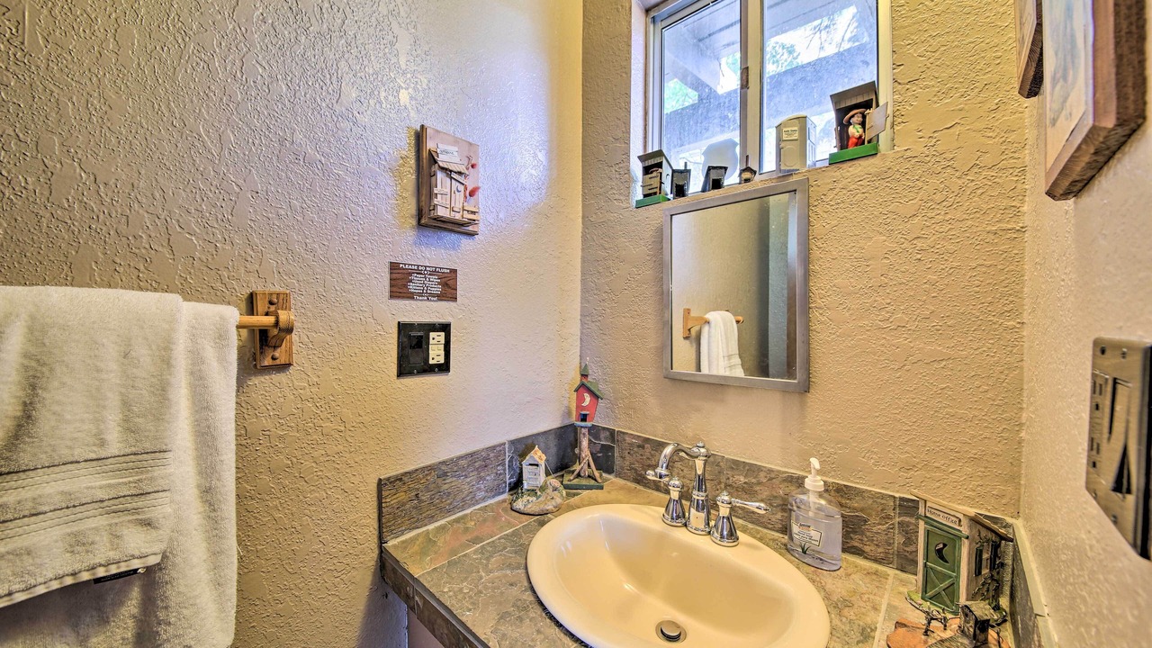 Photo of Bathroom in Lake Arrowhead