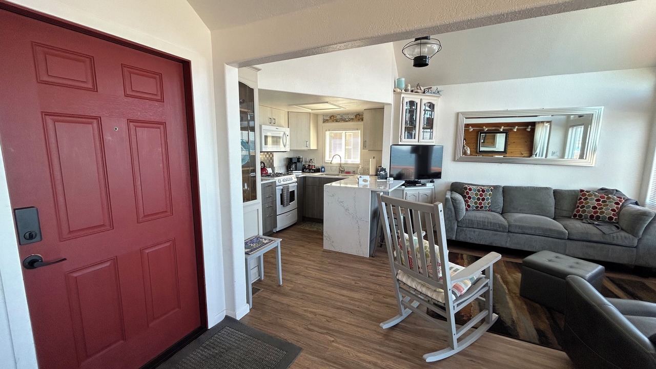 Photo of Livingroom in Smith River
