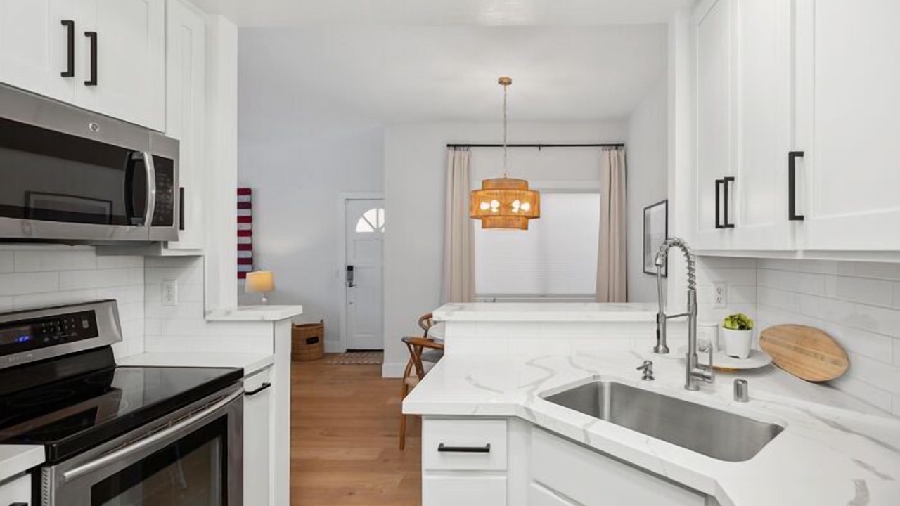 Photo of Kitchen in Newport Beach