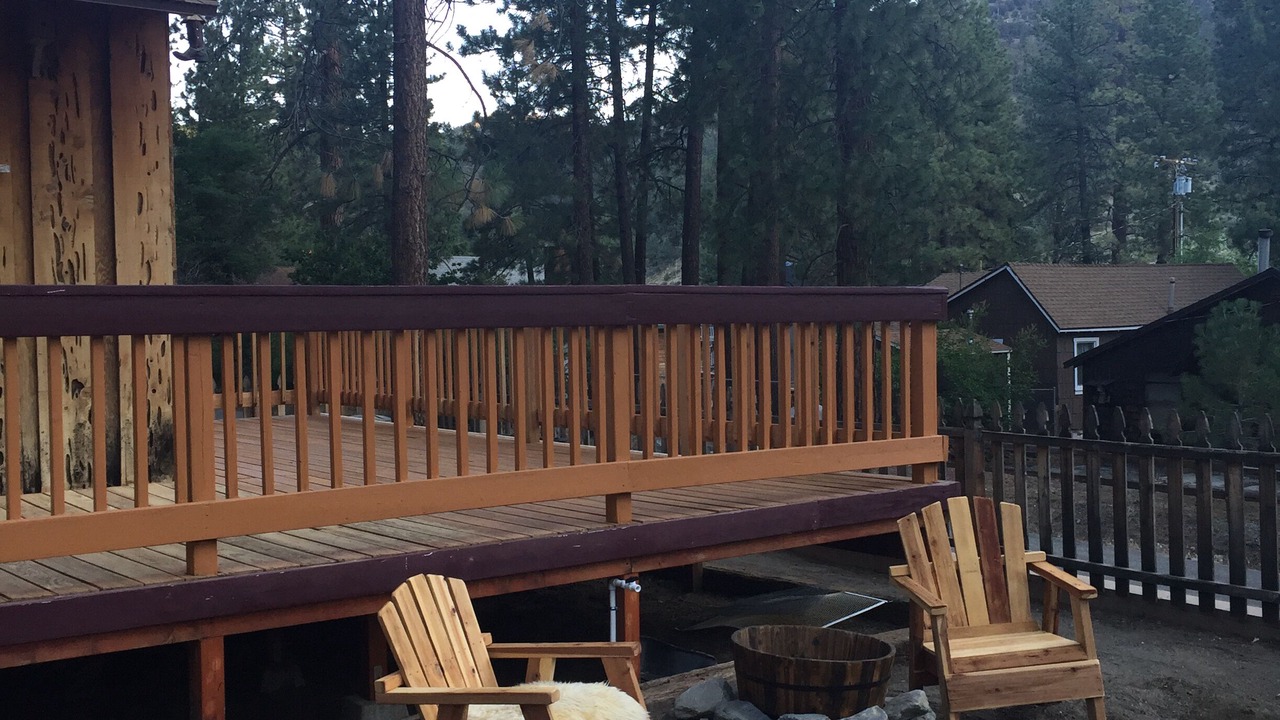 Photo of Patio Balcony in Wrightwood