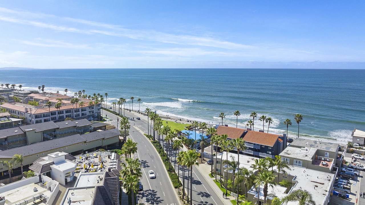 Photo of Others in Carlsbad Village