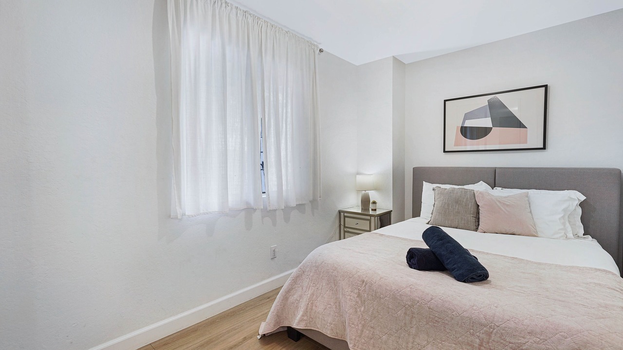 Photo of Bedroom in Hollywood