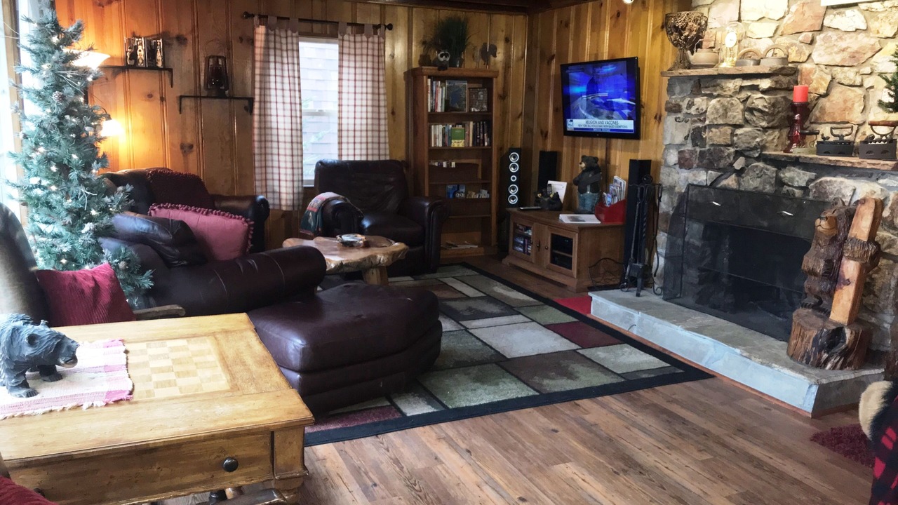 Photo of Livingroom in Moonridge