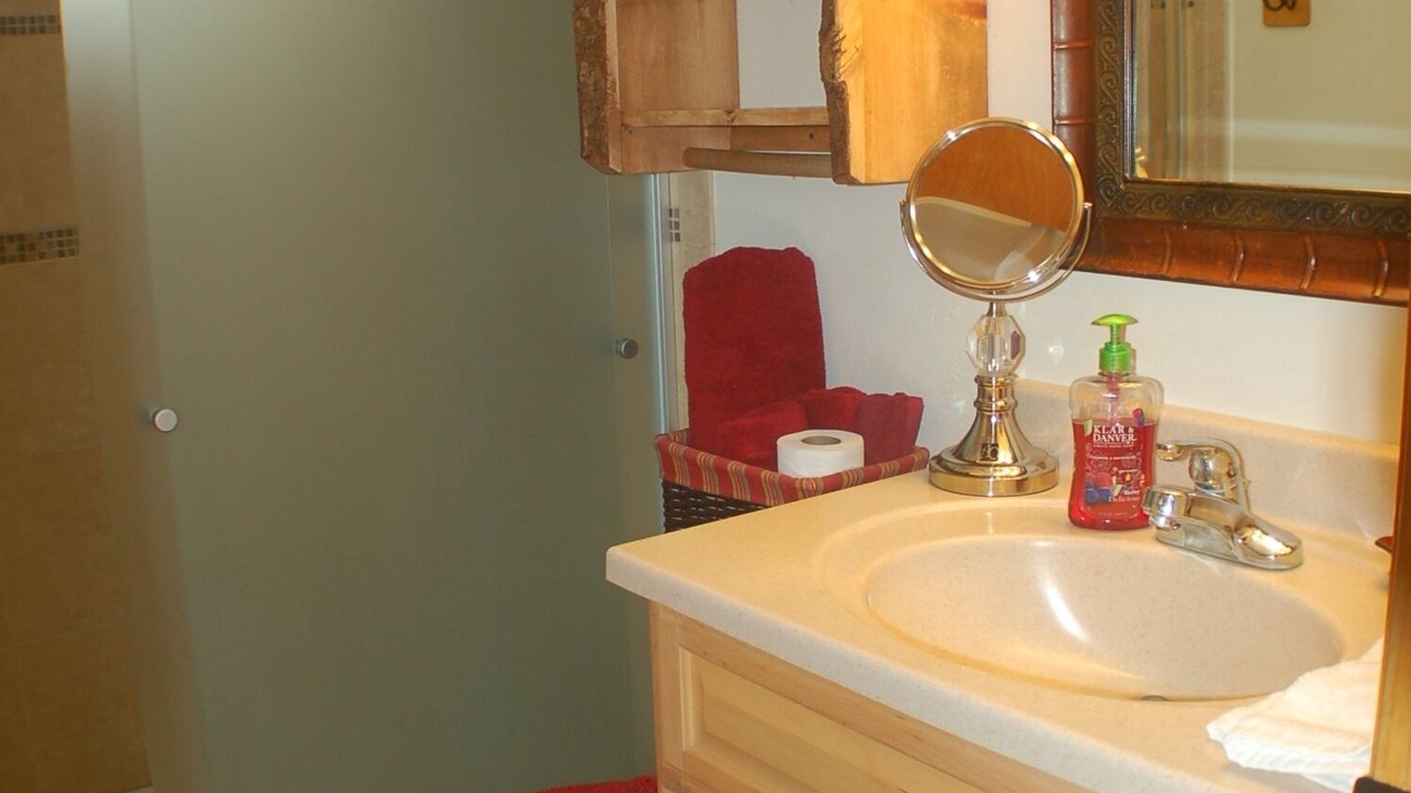 Photo of Bathroom in Moonridge