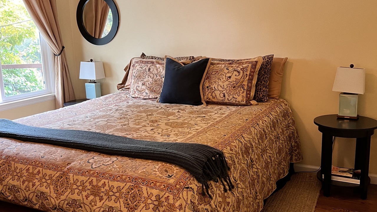 Photo of Bedroom in Northeast Carmel