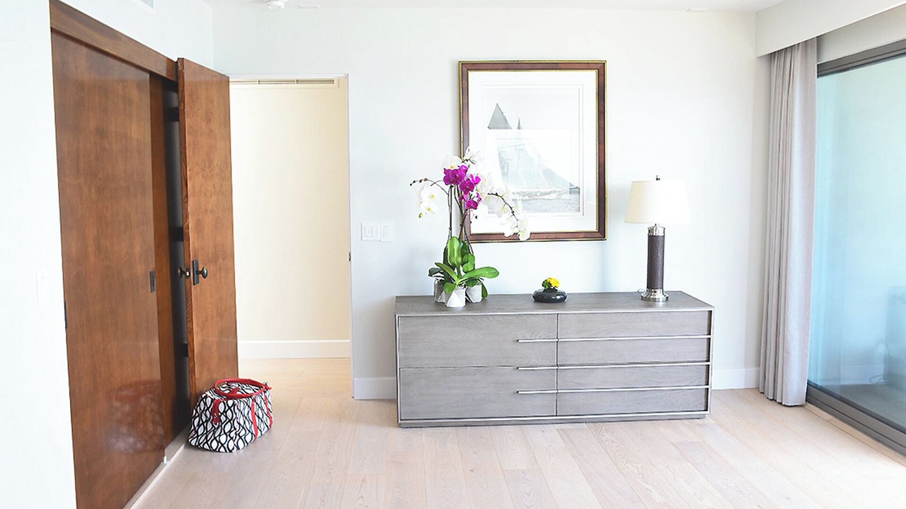 Photo of Bedroom in Eastern Malibu