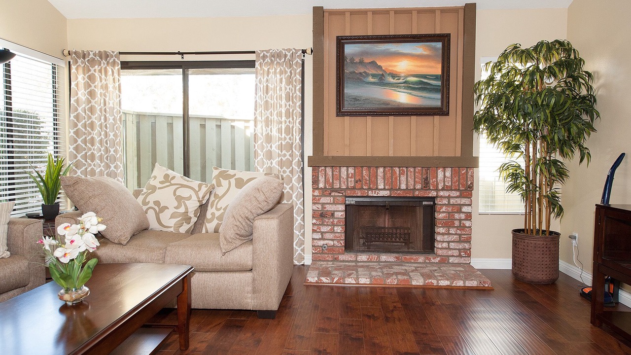 Photo of Livingroom in West Covina