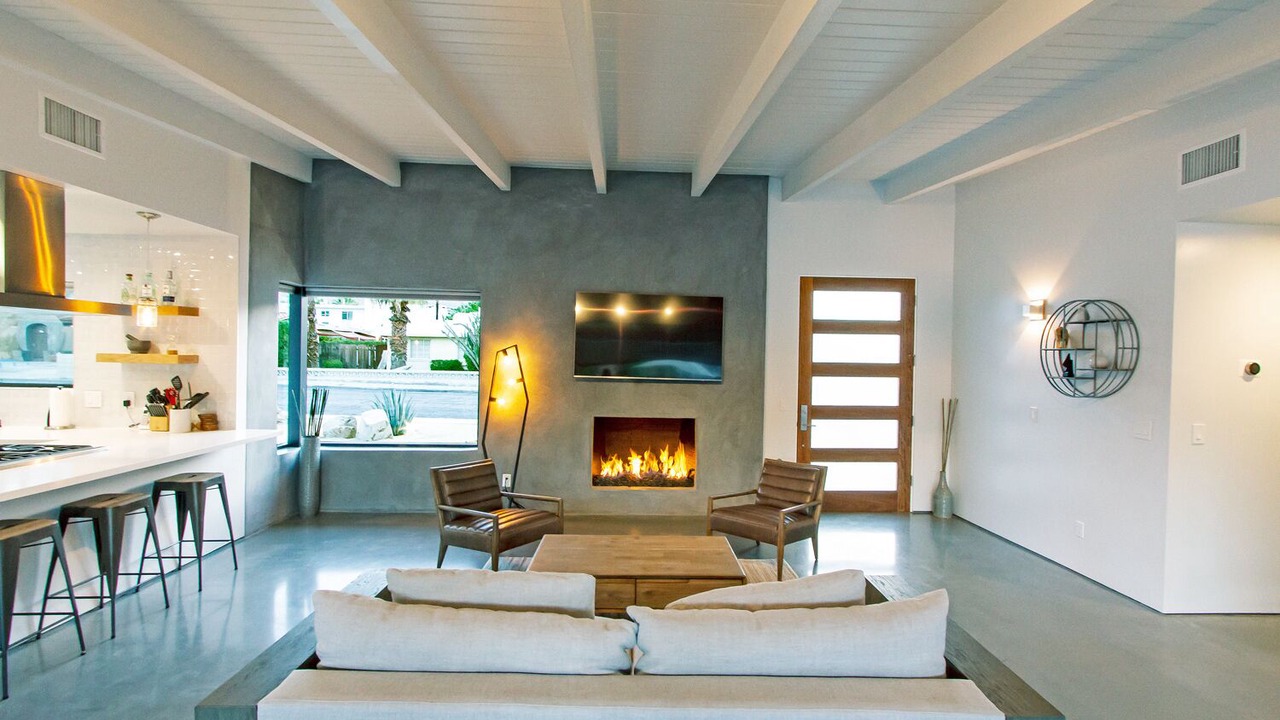 Photo of Livingroom in Deepwell Estates
