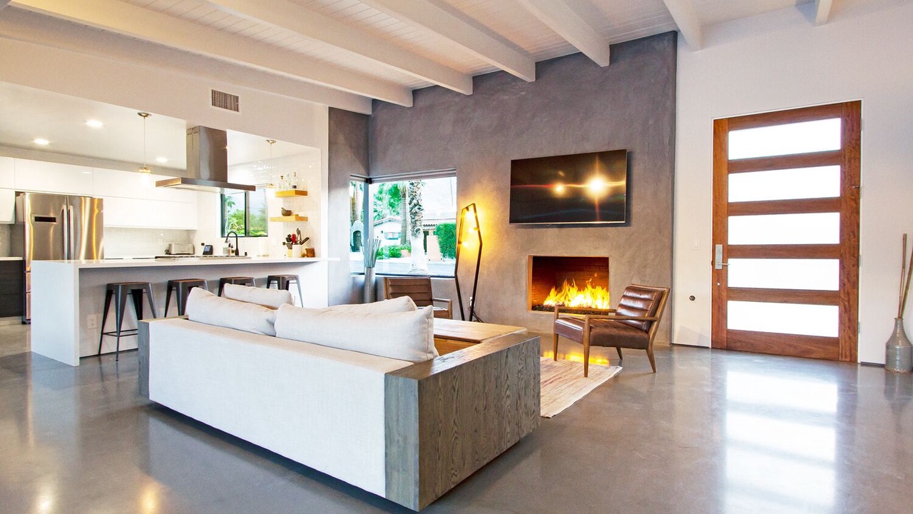 Photo of Livingroom in Deepwell Estates