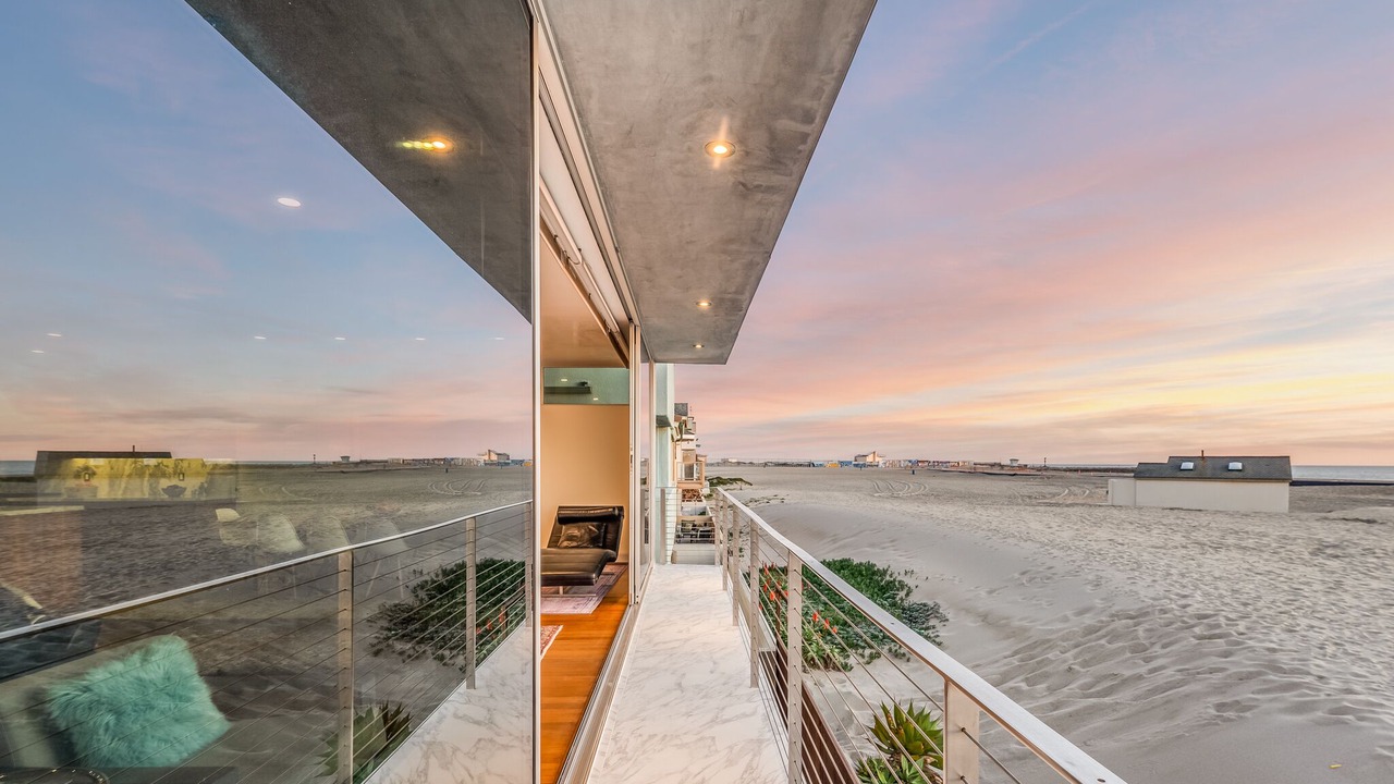 Photo of Patio Balcony in Silver Strand