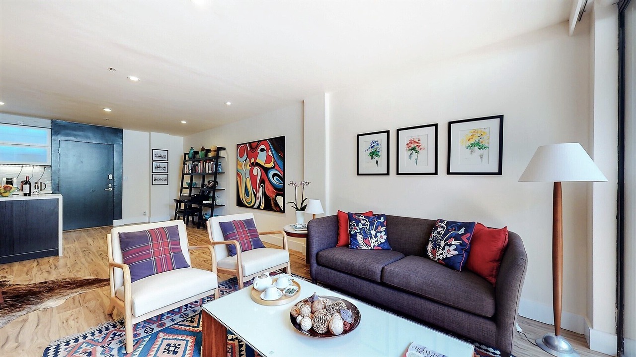 Photo of Livingroom in Westwood