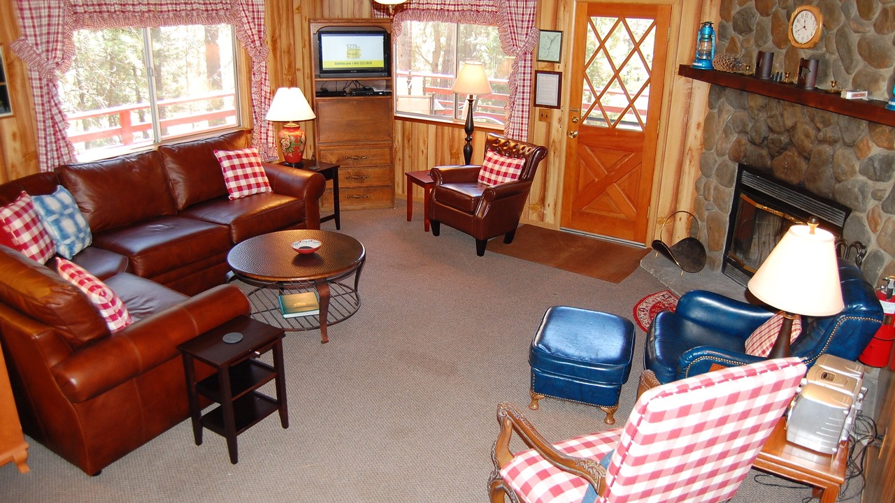 Photo of Bedroom in North Wawona