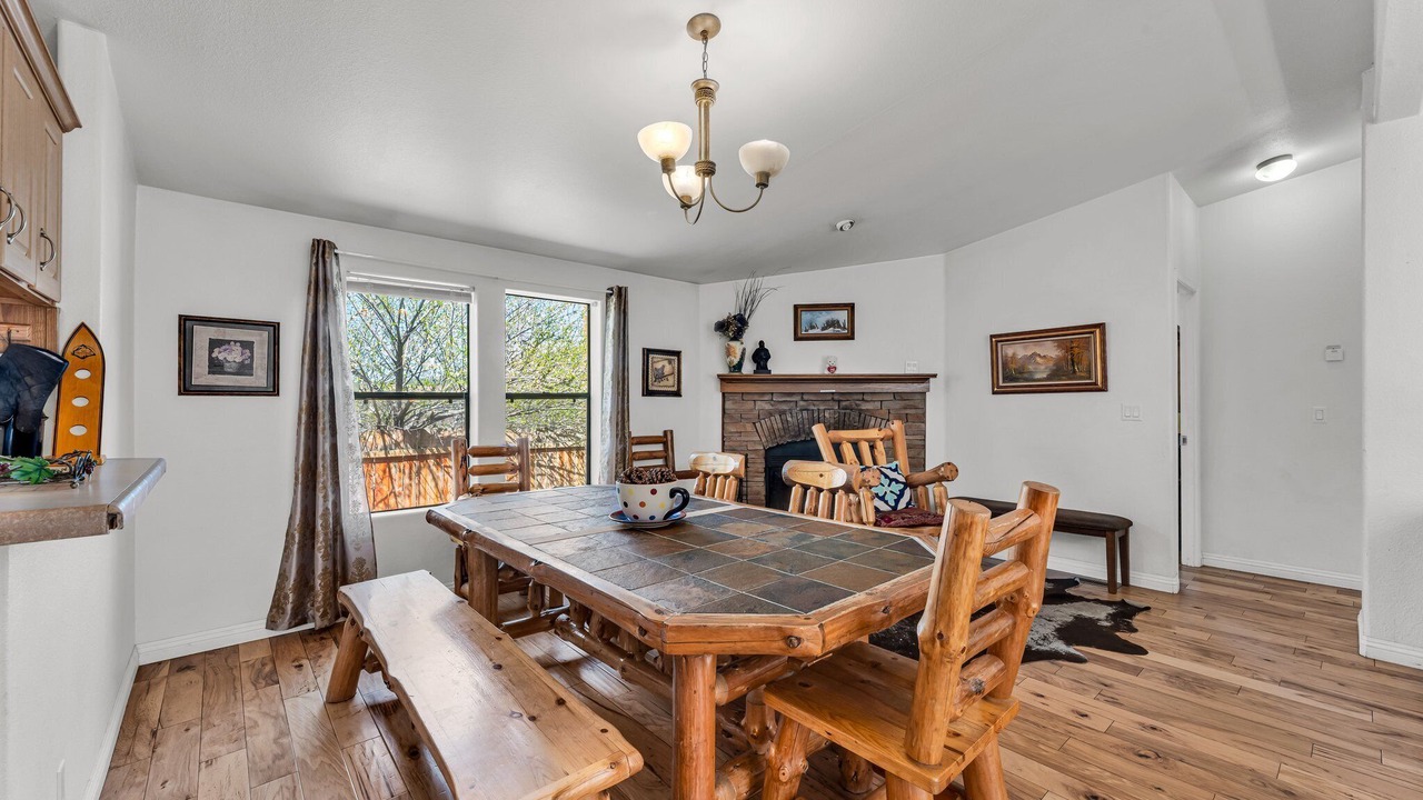 Photo of Livingroom in Big Bear City