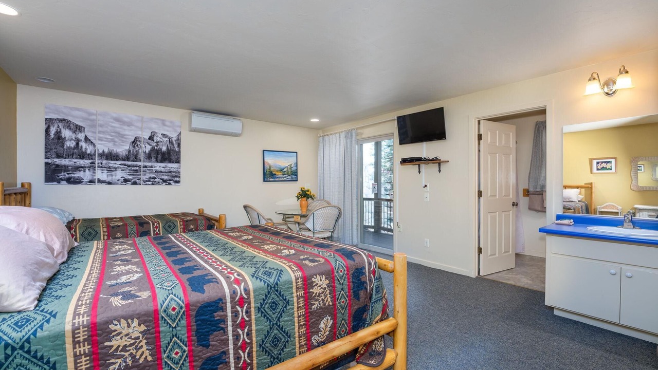 Photo of Bedroom in Yosemite National Park