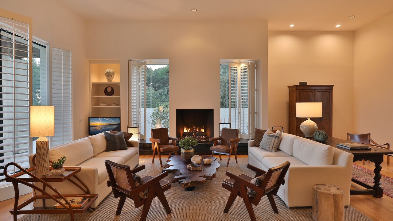 Photo of Livingroom in Golden Quadrangle