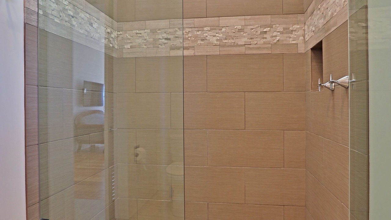 Photo of Bathroom in Golden Quadrangle