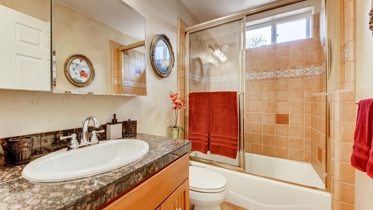 Photo of Bathroom in Valley Center