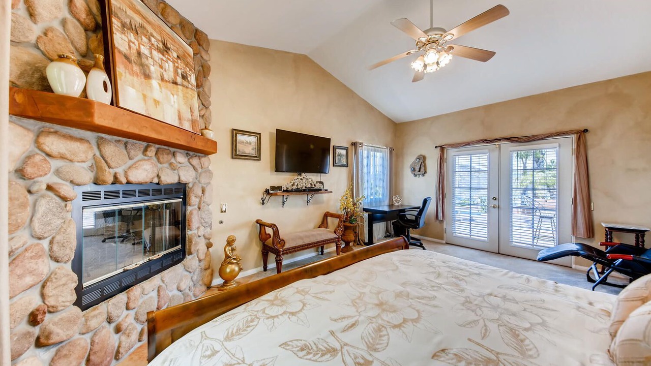 Photo of Bedroom in Valley Center