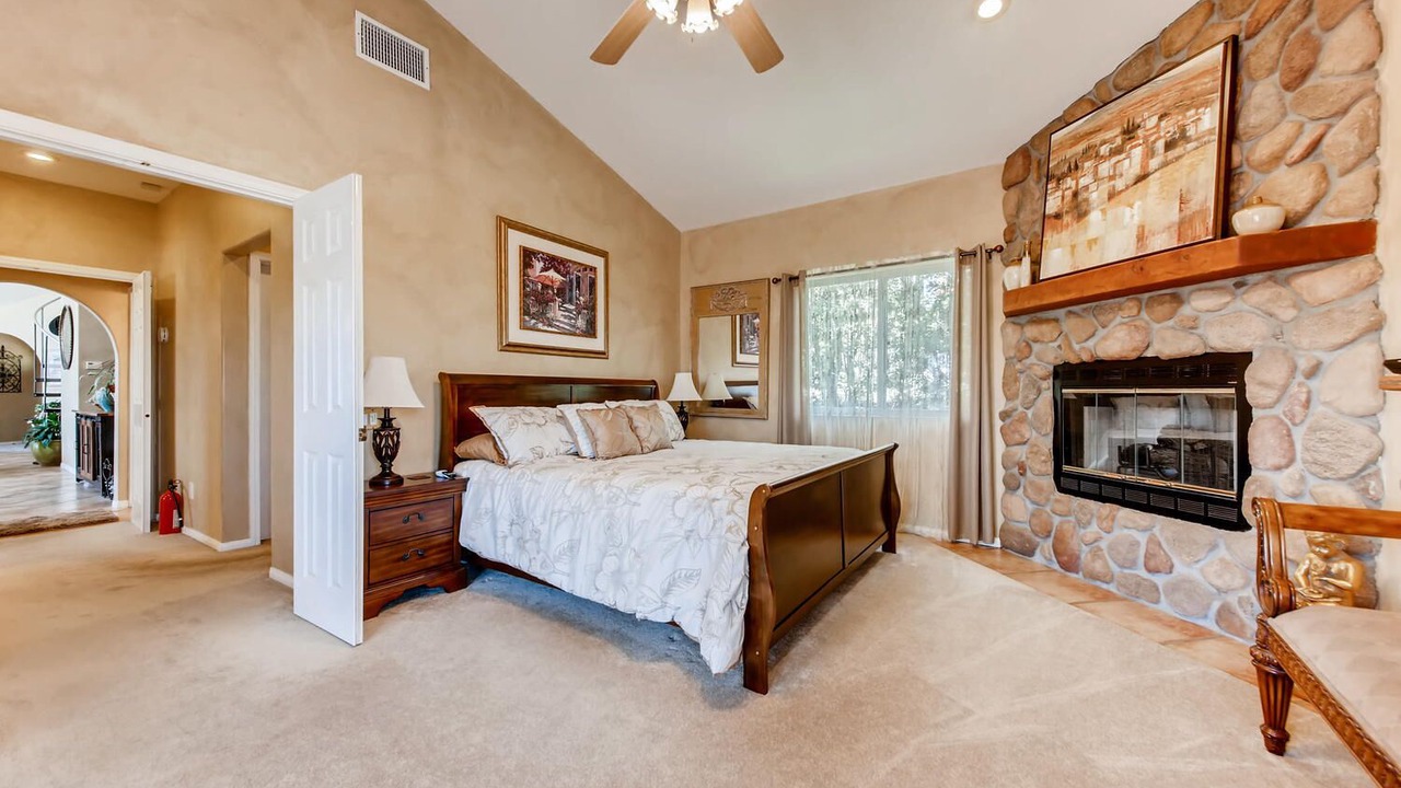 Photo of Bedroom in Valley Center