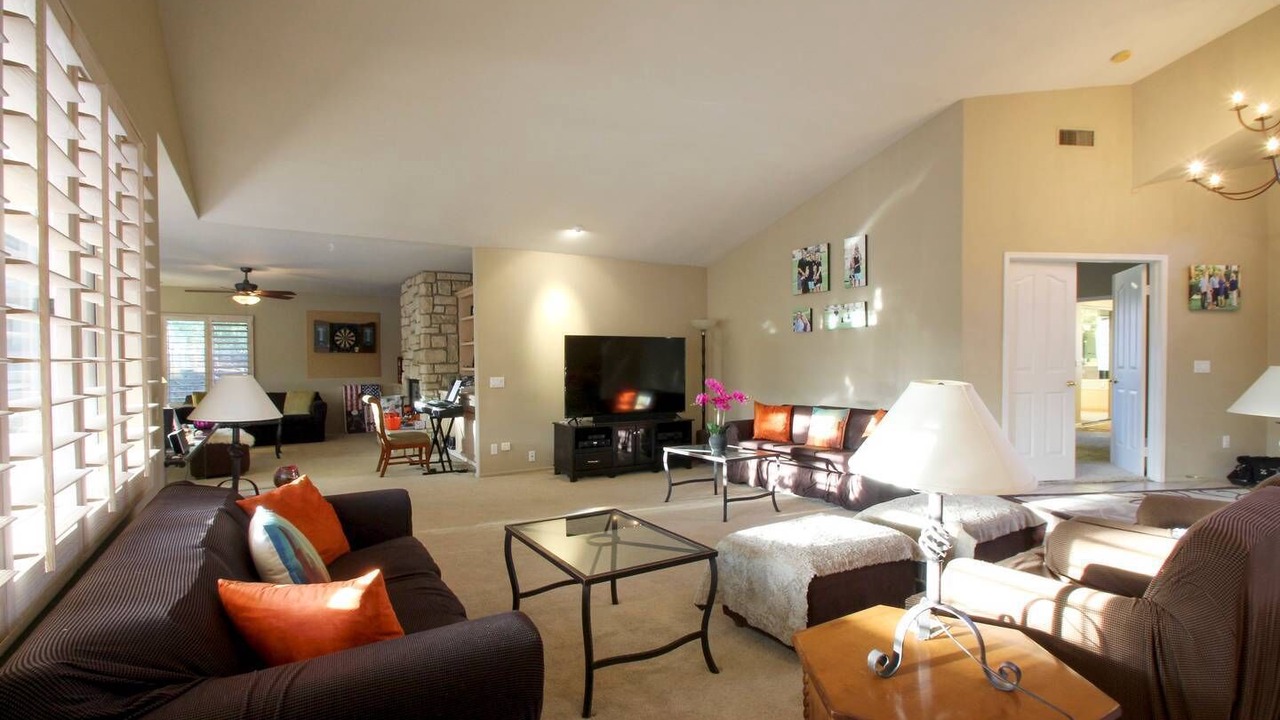 Photo of Livingroom in Palm Desert