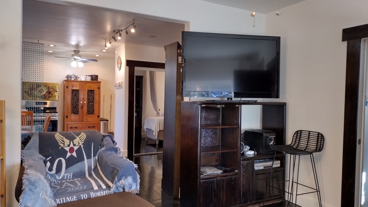 Photo of Livingroom in Fort MacArthur