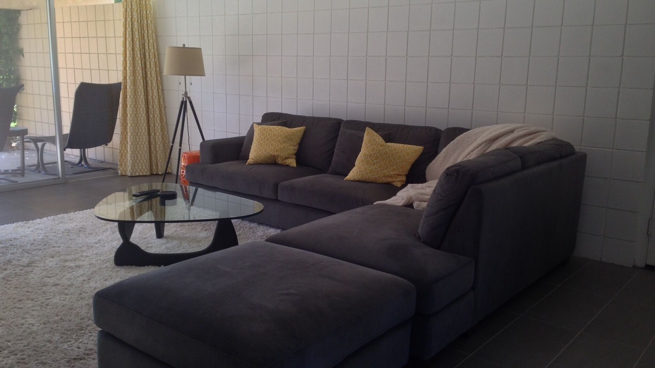 Photo of Livingroom in Palm Desert